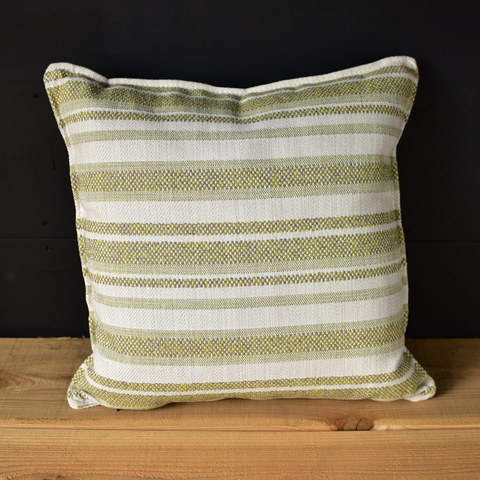 クッションカバー（小）　黄緑色ボーダー