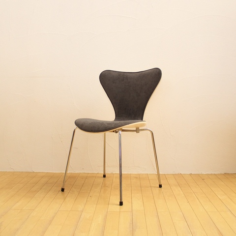 セブンチェア　used リメイク　フロントパディング　白&グレー