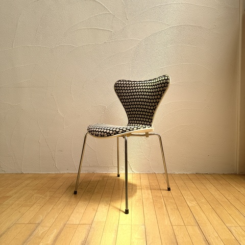 セブンチェア　used リメイク　フロントパディング　ドット柄